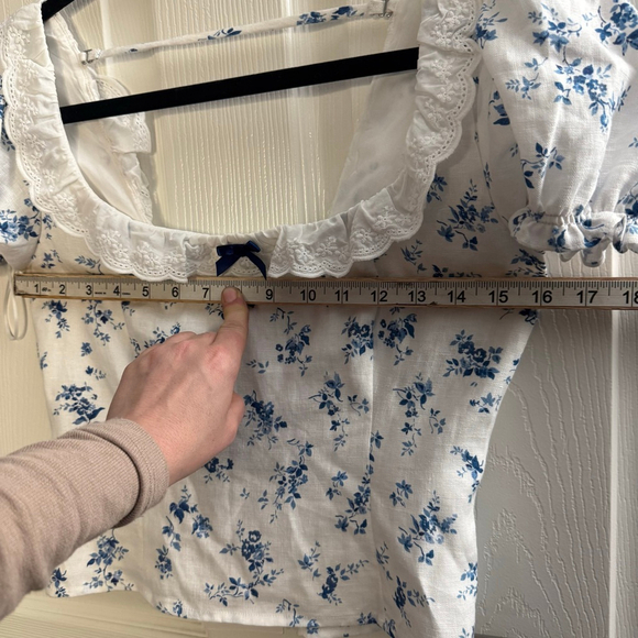 Reformation Alice Linen Blue Floral Puff Sleeve Top NWT Size S crop blouse - Picture 7 of 8